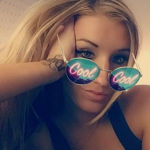 Meet your Posher, Katlin